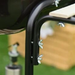 Barbecue Australien Au Charbon Portatif Rouge Outsunny De 15 3/4 Po Avec évents D'aération -Outsunny 330932480 AlternateImage8 l