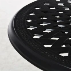 Table à Manger Pour L'extérieur Ronde Par Outsunny Avec Trou Pour Parasol De 30,75 po L. X 30,75 po L. 10 Table à Manger Pour L'extérieur Ronde Par Outsunny Avec Trou Pour Parasol De 30,75 po L. X 30,75 po L. -Outsunny 330979419 AlternateImage5 l