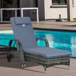 Chaise Longue Stationnaire Outsunny En Métal Et Rotin Gris Avec Coussin De Siège Bleu -Outsunny 330979423 AlternateImage1 l