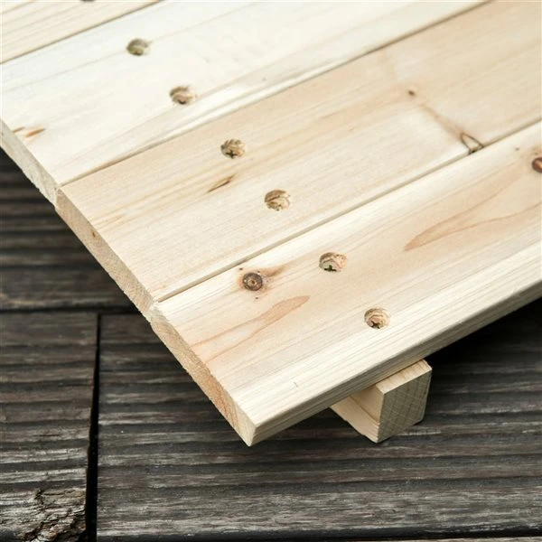 Pont De Jardin En Cèdre Bois Naturel Par Outsunny De 7,48 pi 7 Pont De Jardin En Cèdre Bois Naturel Par Outsunny De 7,48 pi – Image 5